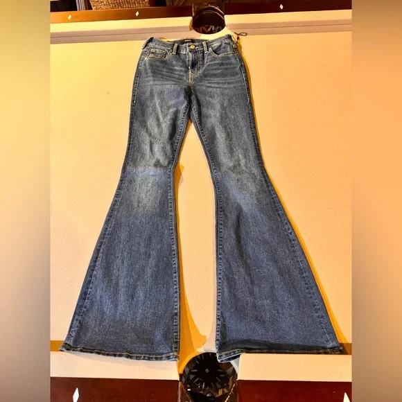 True Religion Charlie High Rise Flare Denim Jeans-NWOT - Picture 1 of 5